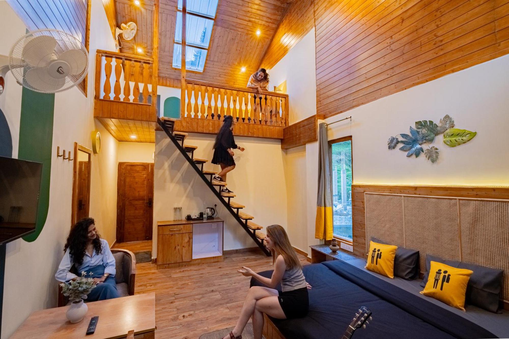The Hosteller Kasol Rom bilde